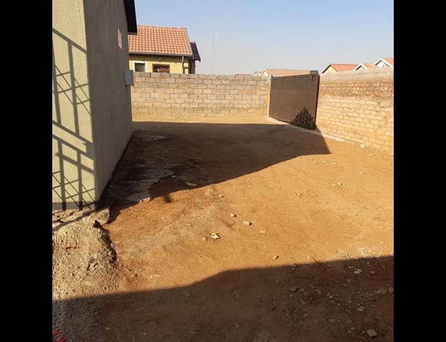 2 BEDROOM PROPERTY TO RENT IN WINDMILL PARK